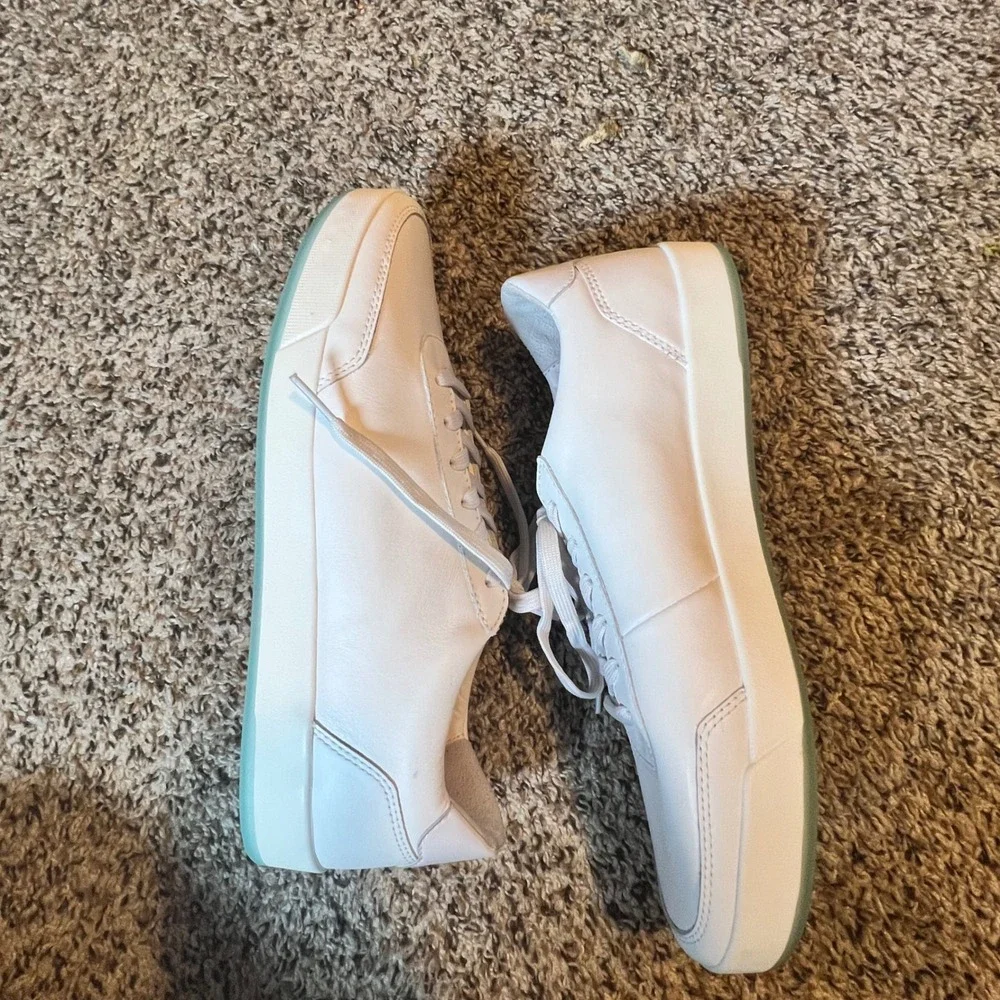 Novella low top
